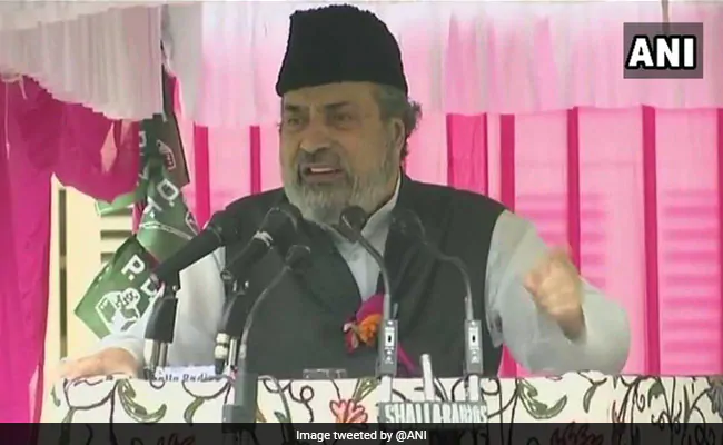 पीडीपी के संस्थापक सदस्य मुजफ्फर हुसैन बेग ने पार्टी छोड़ी